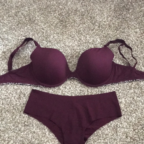 burgundy bra and panty set